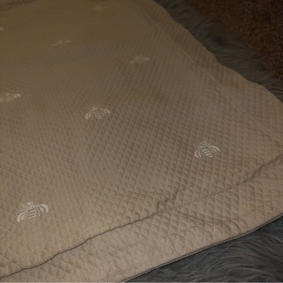 Restoration Hardware Bee Print Pillow Cover - Picture 3 of 4